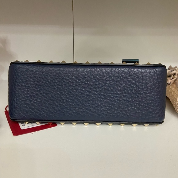 Valentino Add to your collection this Brand new Valentino. - Picture 3 of 5